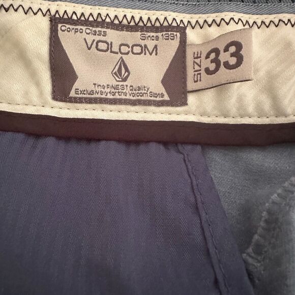 Volcom Shorts Men's Frickin Stripe Chino Shorts Size 33 Striped Beach Golf - Picture 5 of 6